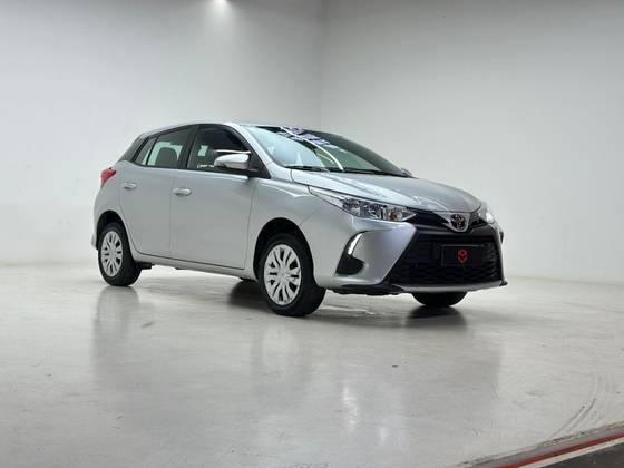TOYOTA YARIS 1.5 16V FLEX XL MULTIDRIVE TOYOTA YARIS 1.5 16V FLEX XL MULTIDRIVE